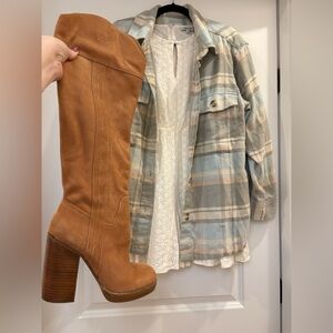 NWOT Jennifer Lopez Chestnut Tan Knee-High Women's Boots (Size 9)